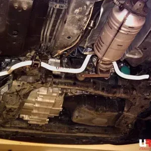 Přední stabilizátor Ultra Racing na Honda Civic 2/4dv. 2.0 (01-05) - 19mm Akce