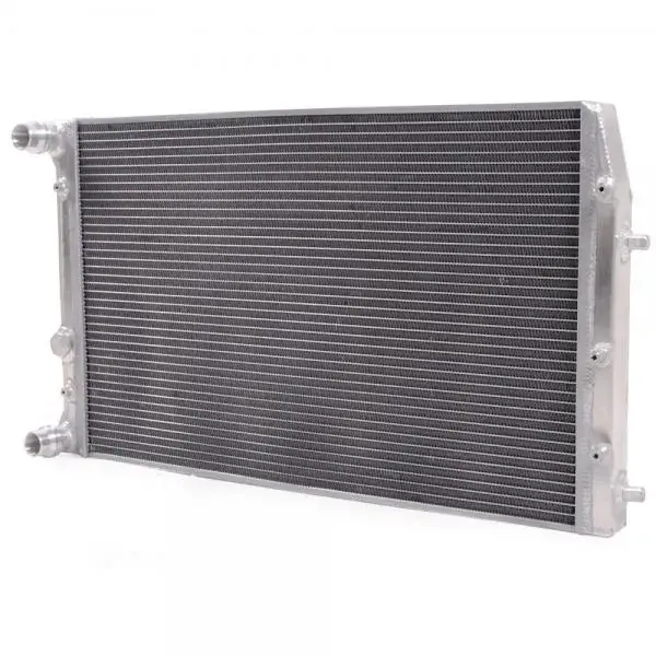 Hlinikový závodní chladič Jap Parts Škoda Fabia / Praktik 1.0/1.2/1.4/1.6/2.0 + 1.9SDI/1.4/1.9TDI (99-) Hit Sezóny