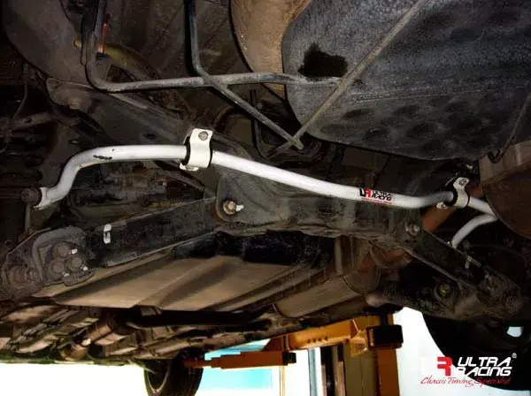 Zadní stabilizátor Ultra Racing na Honda Stream (99-06) - 23mm Bezpečná Platba