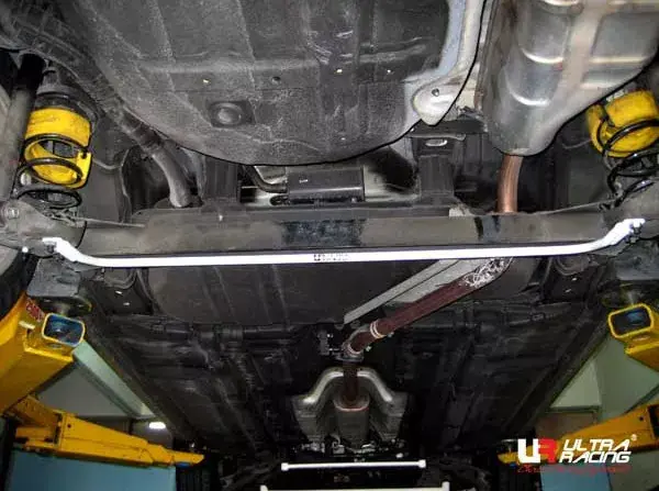Cenová Bomba Zadní stabilizátor Ultra Racing na Hyundai Accent (06-) - 16mm