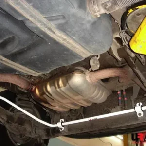 Víkendová Akce Zadní stabilizátor Ultra Racing na Kia Carnival (98-05) - 19mm