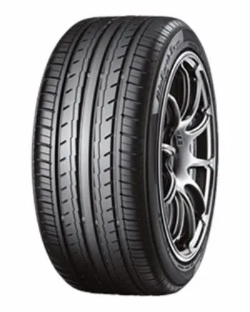 215/55R16 97V, Yokohama, BLUEARTH-ES ES32 Objednat Nyní