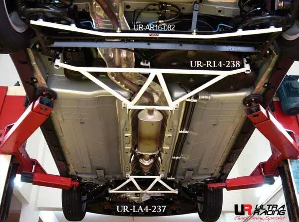 Zadní stabilizátor Ultra Racing na Nissan Micra K12 (02-07) - 16mm Kup Teď