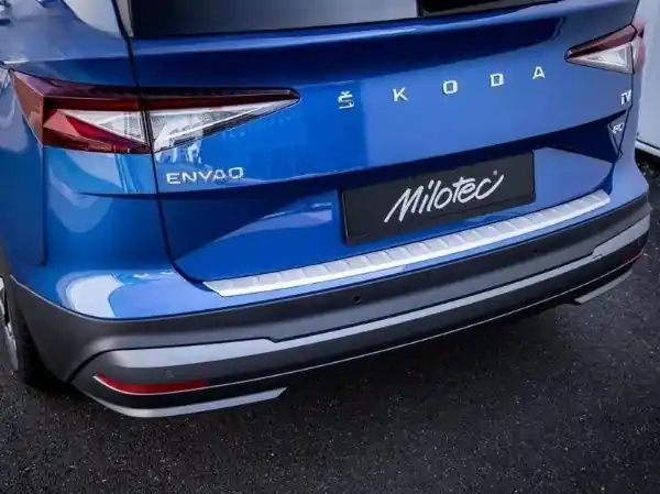 Práh pátých dveří s výstupky, stříbrný matný, Škoda Enyaq, od r.v. 2020 Tovární Cena